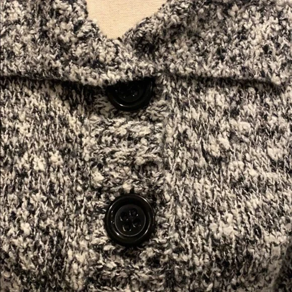 Jones New York Grey Chunky Sweater Size S - Picture 2 of 5